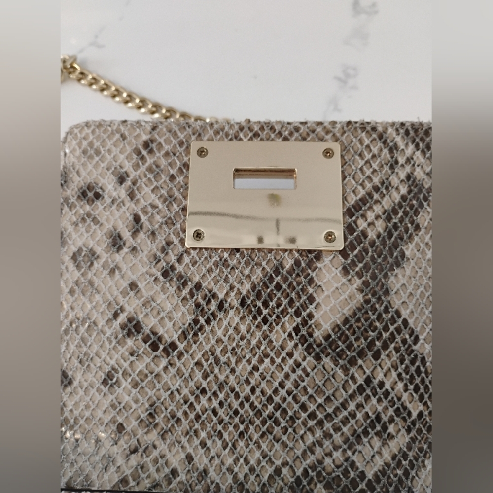 Michael Kors Snakeskin Embossed Shoulder Bag LIKE NEW - Picture 8 of 16